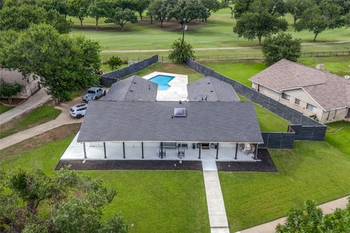 3307 Pine Tree Cir, Farmers Branch, TX, 75234-2220 | Card Image