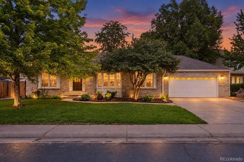 5923 W Pacific Cir, Lakewood, CO, 80227-2519 | Card Image