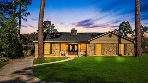 9 Jadecrest Ct, Conroe, TX, 77304-2706 | Card Image