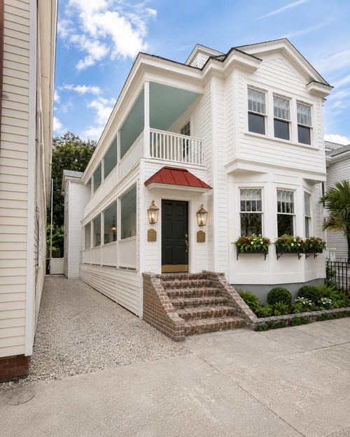 563 Rutledge Ave, Charleston, SC, 29403-4690 | Card Image