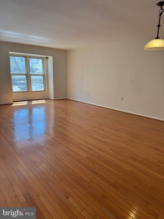 10424 Bermuda Ln, Townhouse with 3 bedrooms, 3 bathrooms and null parking in MANASSAS VA | Image 8