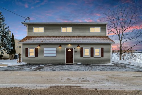 278 N State St, Hampshire, IL, 60140-9618 | Card Image