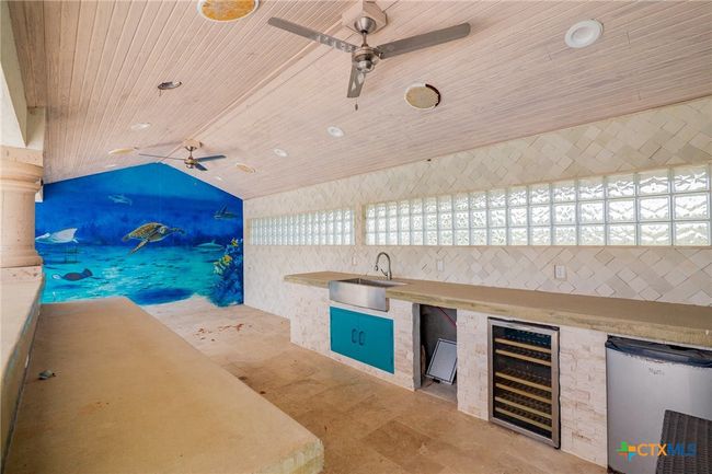 2133 W Maple St, House other with 4 bedrooms, 5 bathrooms and null parking in Port O Connor TX | Image 48