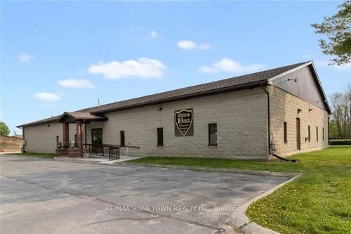 803 Chelsea St, Brockville, ON, K6V5T4 | Card Image