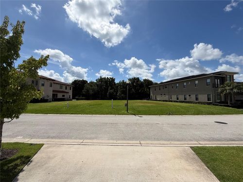 8190 Valhalla Ter, REUNION, FL, 34747-6446 | Card Image