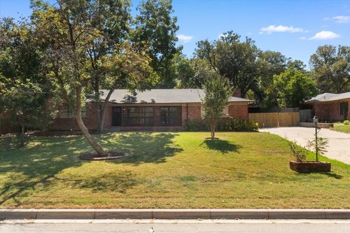 6000 Monterrey Dr, Fort Worth, TX, 76112-3908 | Card Image