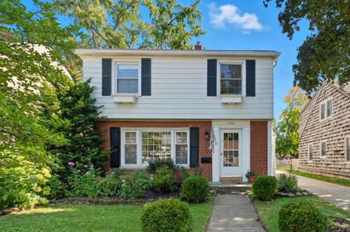 2360 N 83rd St, Wauwatosa, WI, 53213-1006 | Card Image