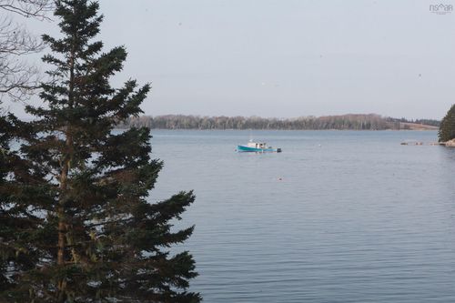 10680 Peggys Cove Rd, Glen Margaret, NS, B3Z3E6 | Card Image
