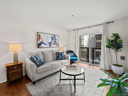 312-1970 Columbia St, San Diego, CA, 92101 | Card Image