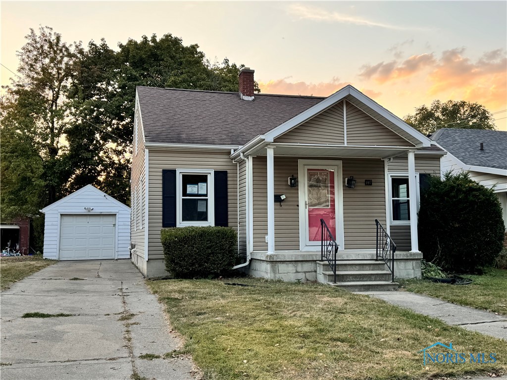 Marshall St, Wauseon, OH 43567