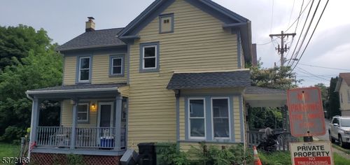 26 Vannatta St, Washington, NJ, 07882-1921 | Card Image