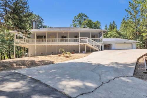 8711 Grizzly Flat Rd, Somerset, CA, 95684-9706 | Card Image