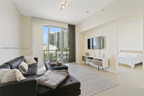 apt-h0604-3470 E Coast Ave, Miami, FL, 33137-3990 | Card Image