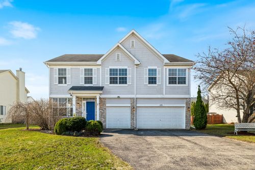 579 W Caldwell Dr, Round Lake, IL, 60073-4296 | Card Image