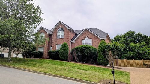 5508 Brookshire Dr, Nashville, TN, 37211-6729 | Card Image