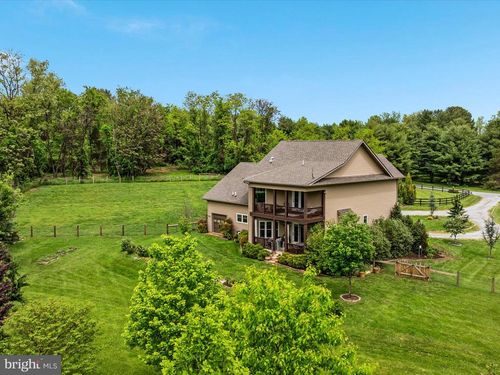 78 Burch Ln, Boyce, VA, 22620-2858 | Card Image