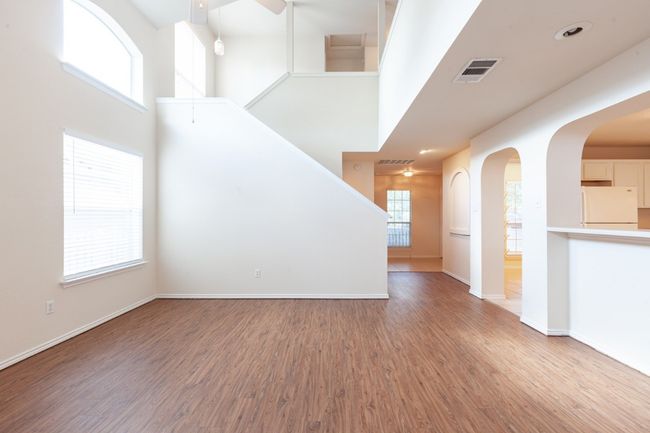 494 Sampson, House other with 4 bedrooms, 3 bathrooms and 4 parking in Kyle TX | Image 11