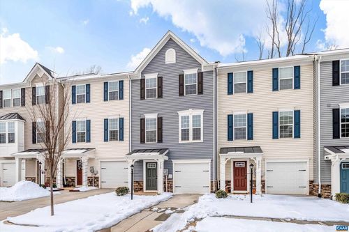 3229 Acadia Dr, CHARLOTTESVILLE, VA, 22911-3520 | Card Image