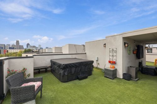 d300-3816 Roseland Avenue, Dallas, TX, 75204 | Card Image