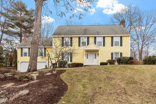 7 Ancient Rubbly Way, Beverly, MA, 01915-1566 | Card Image