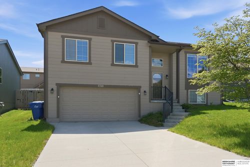 14213 Iowa St, Omaha, NE, 68142-2143 | Card Image