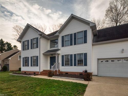 2920 Crossings Dr, Chesapeake, VA, 23321-4381 | Card Image
