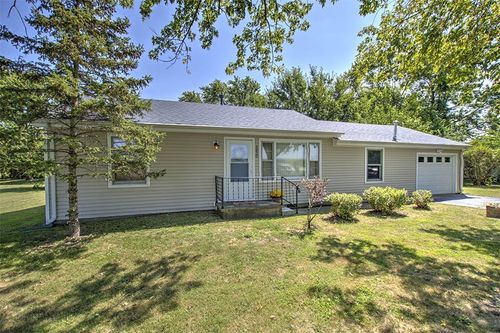 5830 N Route 48, Decatur, IL, 62526-8743 | Card Image