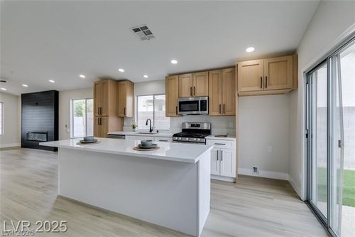 1532 Waterton Dr, Las Vegas, NV, 89144-6826 | Card Image