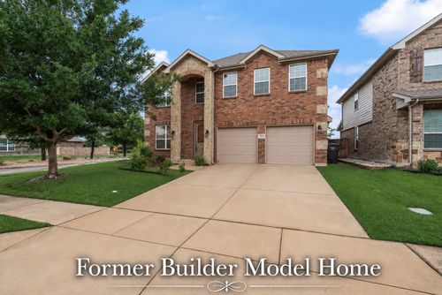 2128 Valley Forge Trl, Fort Worth, TX, 76177-7382 | Card Image