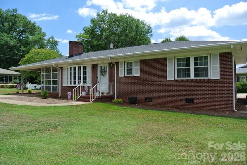 106 Freeman St, Rutherfordton, NC, 28139-3120 | Card Image