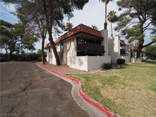 44-1370 Vegas Valley Dr, Las Vegas, NV, 89169-2261 | Card Image