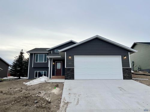 lot-17-blk-1-bull-run-1012 Quinn Drive, Hill City, SD, 57745 | Card Image