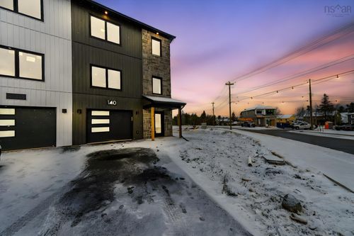 e-140 Stephs St, Halifax, NS, B4B0L1 | Card Image