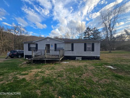 345 Us Highway 421, Pennington Gap, VA, 24277-7657 | Card Image