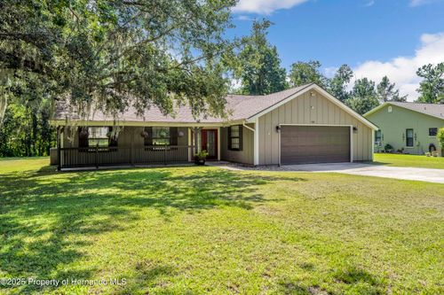 901 Moonlight Ln, Brooksville, FL, 34601-3017 | Card Image