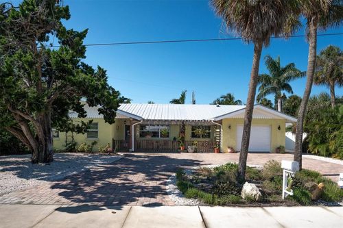 7106 Palm Dr, HOLMES BEACH, FL, 34217-1128 | Card Image