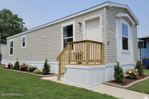 22 John St, Keansburg, NJ, 07734-3228 | Card Image