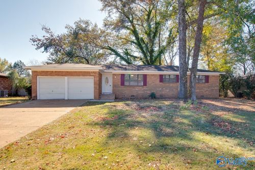 1007 Freemont St Sw, Decatur, AL, 35601-3749 | Card Image