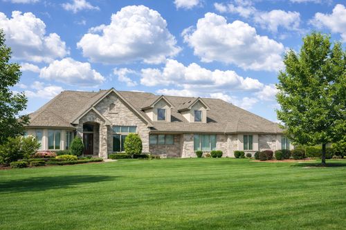 23164 S Dutch Dr, Frankfort, IL, 60423-9480 | Card Image