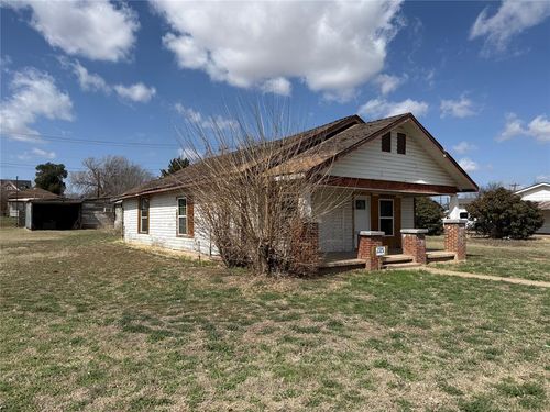 501 N Georgia Avenue, Mangum, OK, 73554 | Card Image