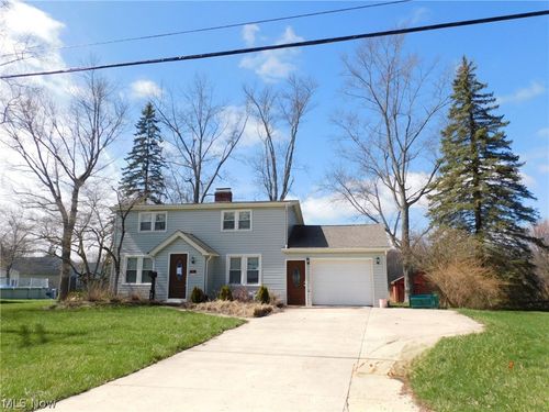 303 S Market St, Jefferson, OH, 44047-1428 | Card Image