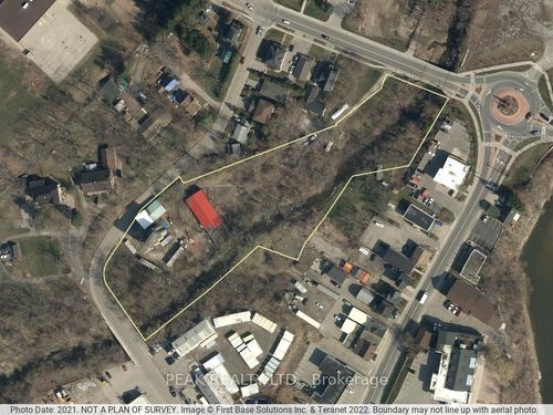 10 Woolwich St, Kitchener, ON, N2K1R9 | Card Image