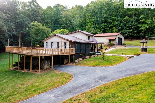 337 Pioneer Rdg, House other with 3 bedrooms, 2 bathrooms and null parking in Sparta NC | Image 40