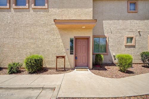 52206-42424 N Gavilan Peak Pkwy, Anthem, AZ, 85086-3701 | Card Image
