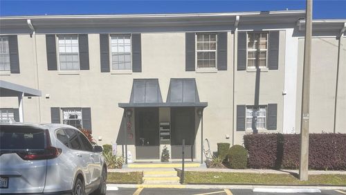 1e-689 Lake Howard Dr Nw, Winter Haven, FL, 33880-2327 | Card Image