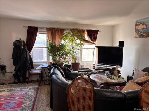 1-22 128th St, College Point, NY, 11356-2721 | Card Image