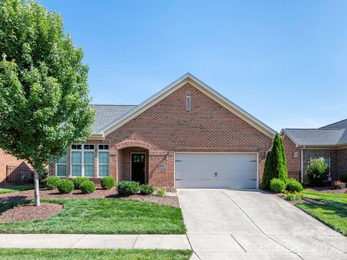 4534 Ideal Way, Harrisburg, NC, 28075-0380 | Card Image