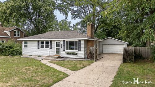 1305 44th St, Wyoming, MI, 49509-4376 | Card Image