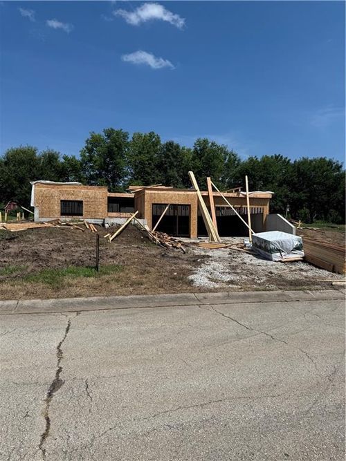 12404 Morgan St, Excelsior Springs, MO, 64024-2950 | Card Image