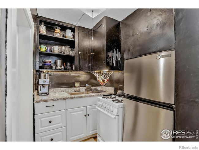 Lower Level 1 Bedroom with Private Yard | Image 35